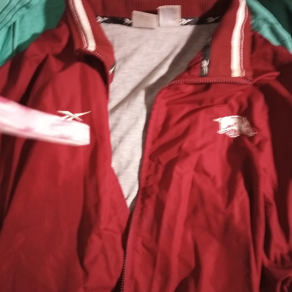 Arkansas Razorback Reebok windbreaker - Picture 2 of 3